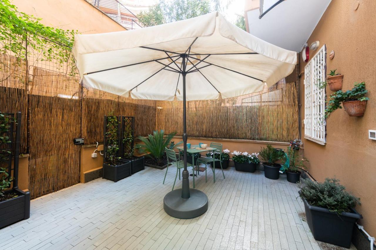 Casa Vegezio Near Vatican Museum And Metro Cipro Private Garden Check-In From 3 Pm To 10 Pm - Rome — Foto 1